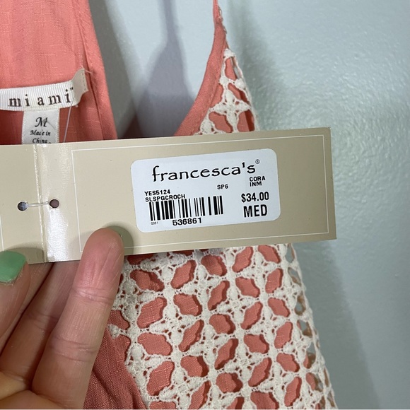 NWT Francesca’s Mimi Pink White Crochet Accent Sleeveless Boho Blouse Medium - Picture 5 of 6